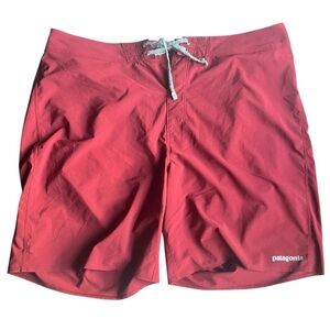 Patagonia Hydropeak board shorts‎ 18” size 38